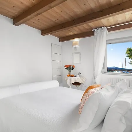 Villa Mayla *