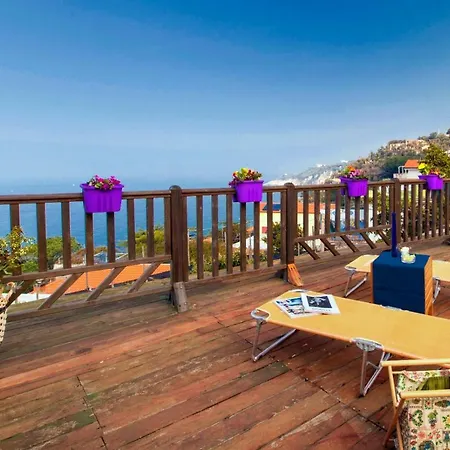 Villa Mayla *